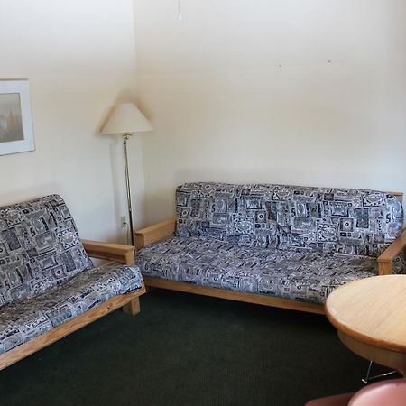 Riverview Lodge Wasaga Beach Room photo